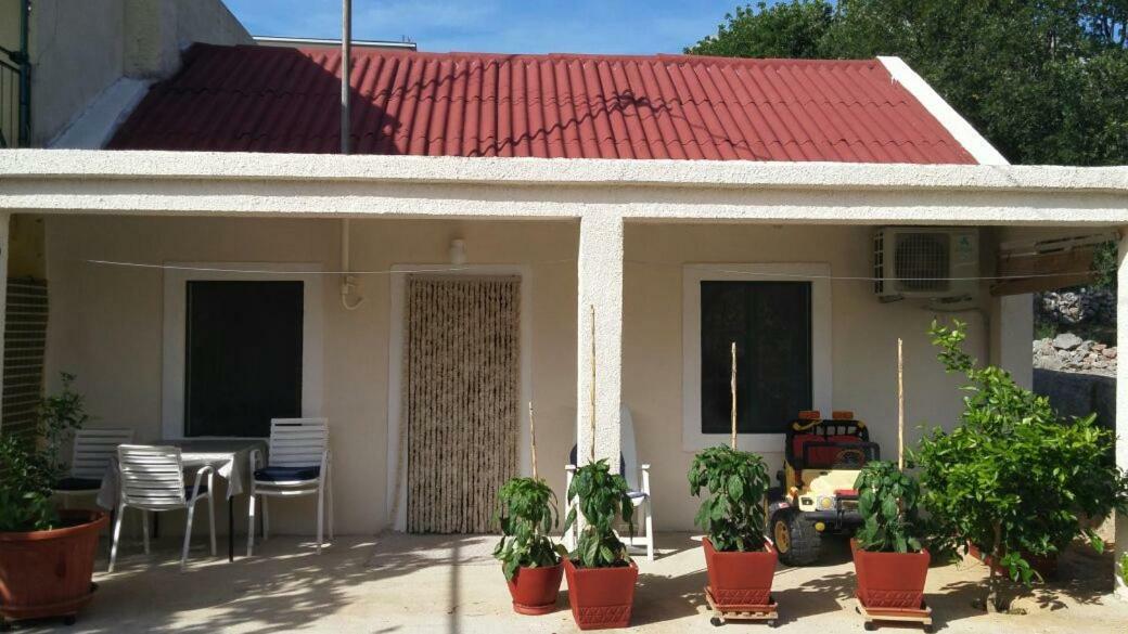 Apartments Viktorija Starigrad Paklenica Eksteriør bilde