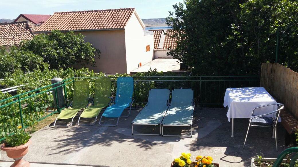 Apartments Viktorija Starigrad Paklenica Eksteriør bilde